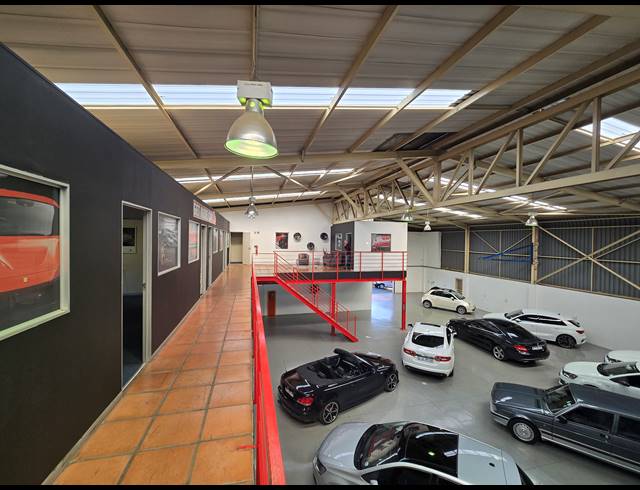 798M² WAREHOUSE FOR SALE IN NORTH RIDING